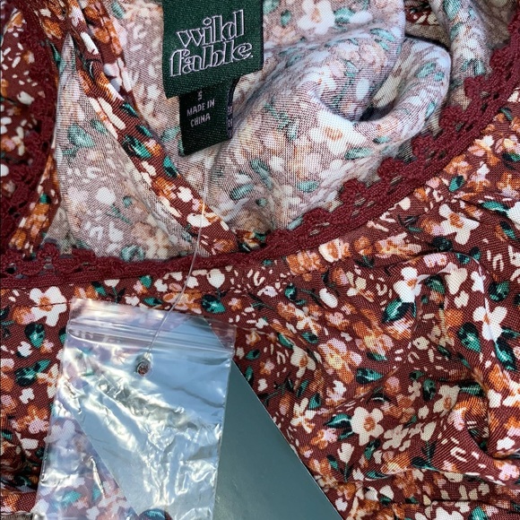 Floral Wild Fable Dress - Picture 4 of 4